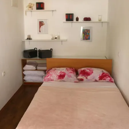 Apartment Cosy - 10 Minutes Walk To Sea *